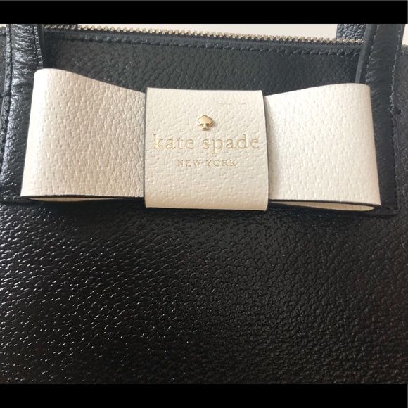 ๐NWT Kate Spade Black Satchel &Crossbody - Picture 3 of 8